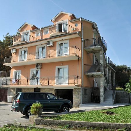 Apartments Pelle Tivat Eksteriør billede