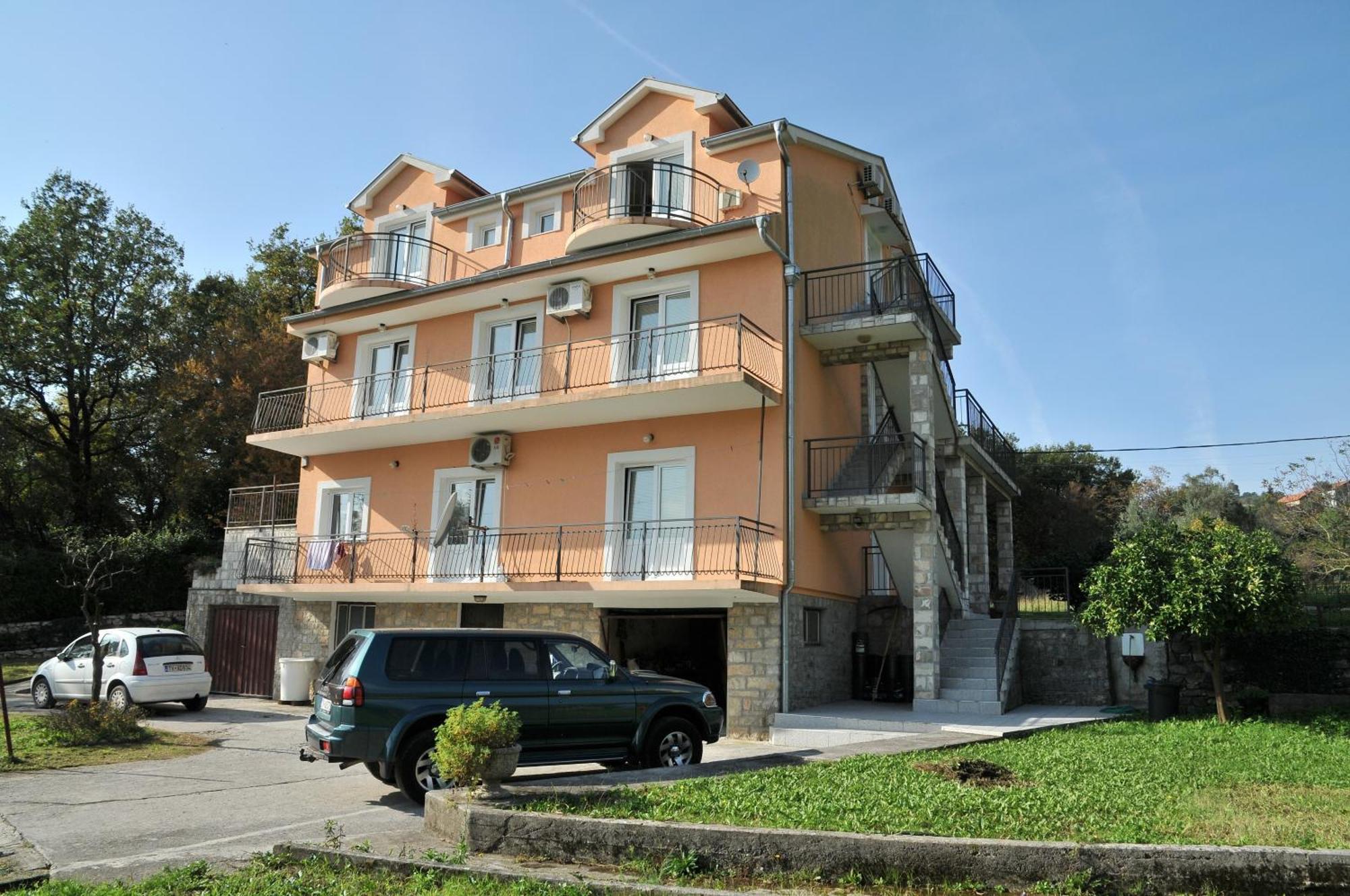 Apartments Pelle Tivat Eksteriør billede