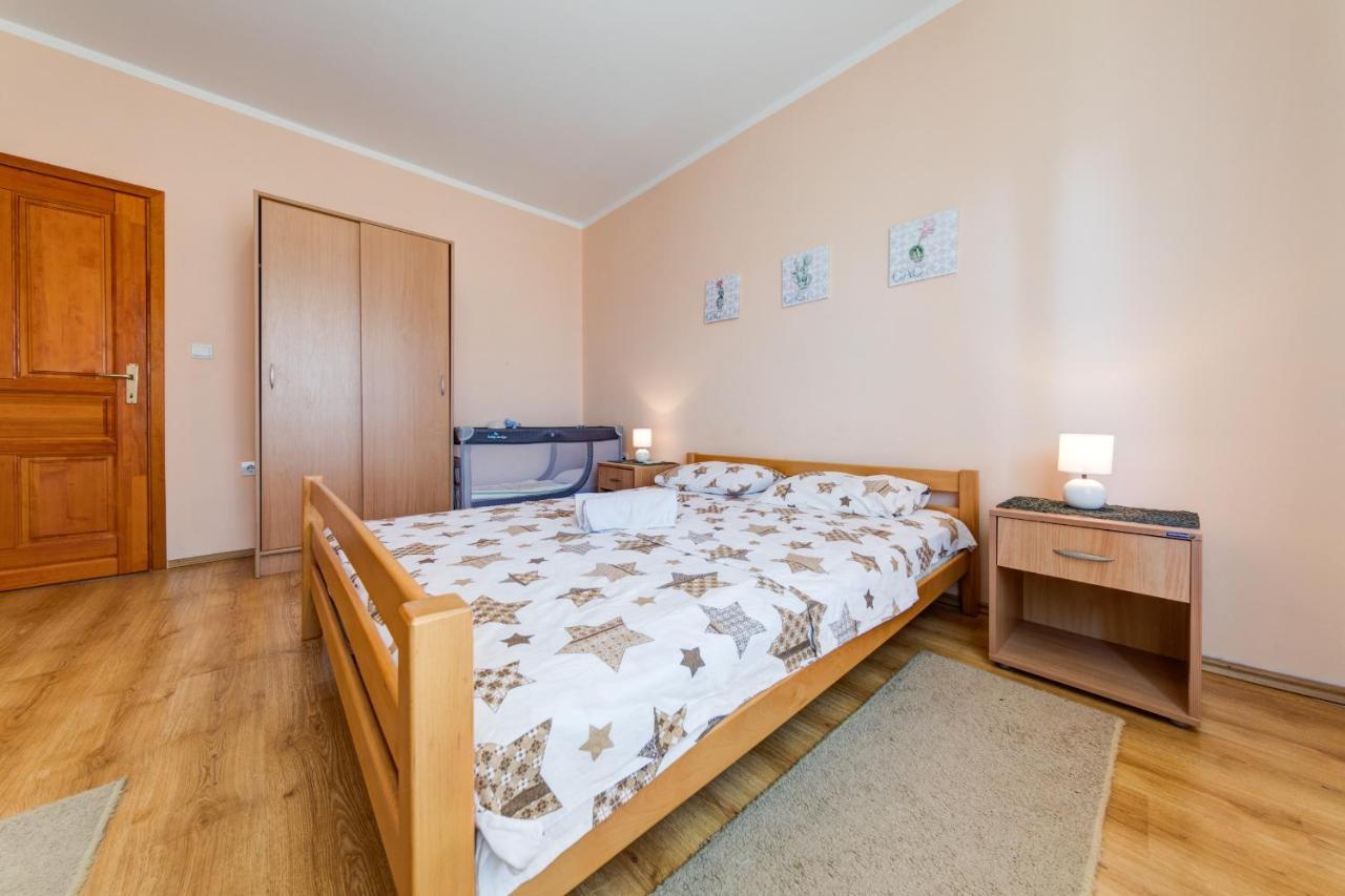 Apartments Pelle Tivat Eksteriør billede